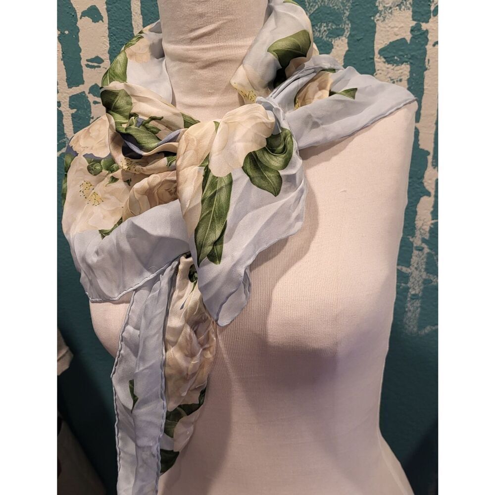 100% Silk Pale Blue Rose Scarf 34in by 34in square - Picture 3 of 5